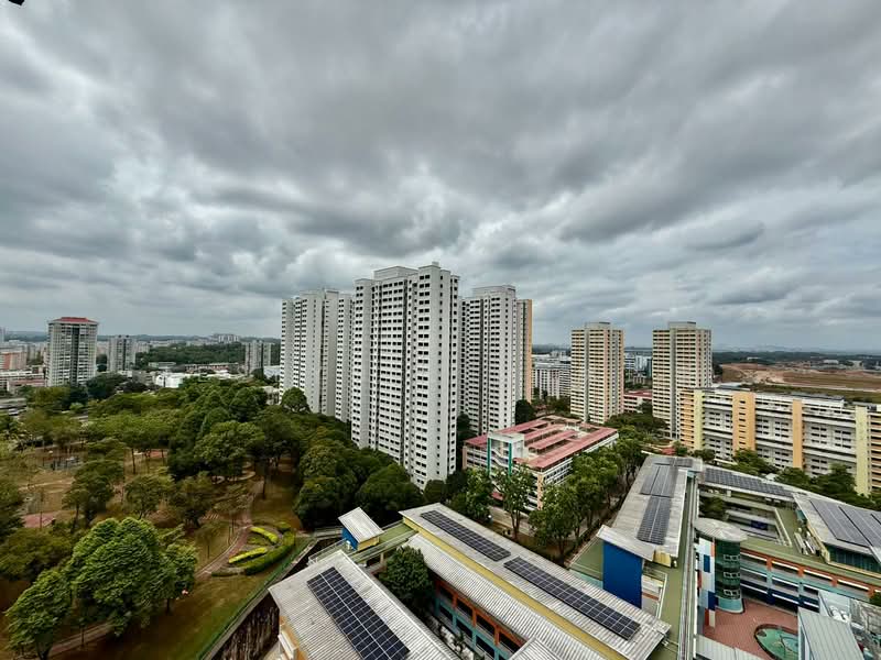 591A Ang Mo Kio Street 51 HDB Flat For Sale at S$ 820,000 | PropertyGuru Singapore - Exterior