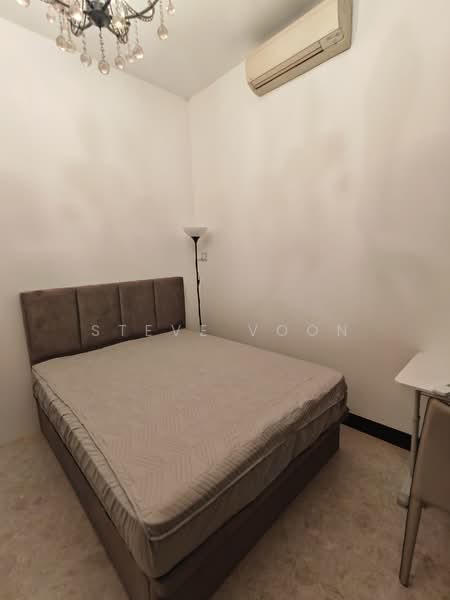 Jardin, 968 Dunearn Road, Room Rental, 200 sqft, Condominium For Rent, by Steve Voon, 500095016 - Bedroom - PropertyGuru.com.sg