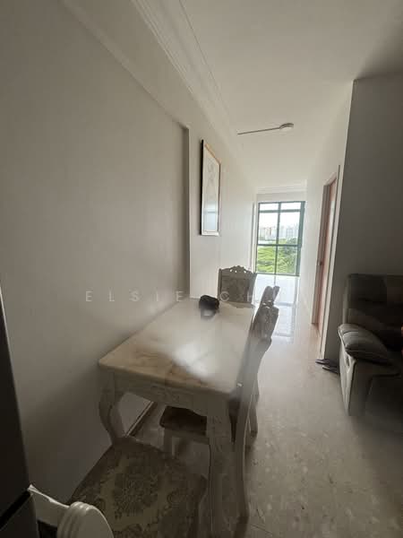 Summerdale, 2 Boon Lay Drive, Room Rental, 100 sqft, Condominium For Rent, by Elsie Chua, 500095023 - Dining Room - PropertyGuru.com.sg