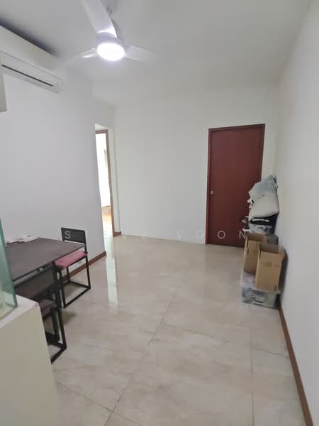Kingsford Waterbay, 72 Upper Serangoon View, Room Rental, 100 sqft, Condominium For Rent, by Steve Voon, 500095025 - Dining Room - PropertyGuru.com.sg