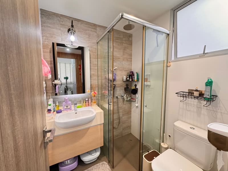 Hills TwoOne Apartment For Sale at S$ 1,538,000 | PropertyGuru Singapore - Bathroom