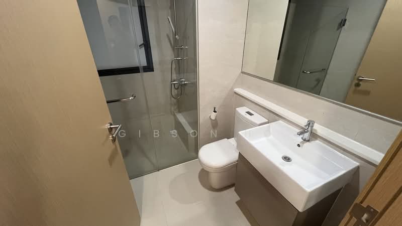 Twin Waterfalls, 108 Punggol Walk, 3 Bedrooms, 915 sqft, Executive Condominium For Rent, by Gibson Ho, 500095046 - Bathroom - PropertyGuru.com.sg