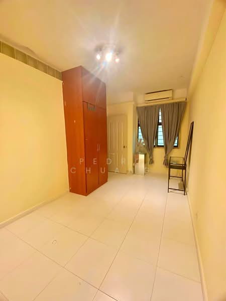652B Jurong West Street 61 HDB Flat For Sale at S$ 630,000 | PropertyGuru Singapore - Interior