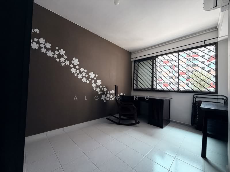 288 Choa Chu Kang Avenue 3, 288 Choa Chu Kang Avenue 3, Room Rental, 150 sqft, HDB Flat For Rent, by Algin Ng, 500095079 - Study - PropertyGuru.com.sg