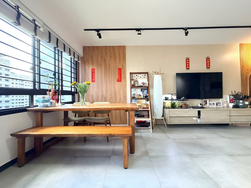 260A Punggol Way HDB Flat For Sale at S$ 895,000 | PropertyGuru Singapore - Living Room