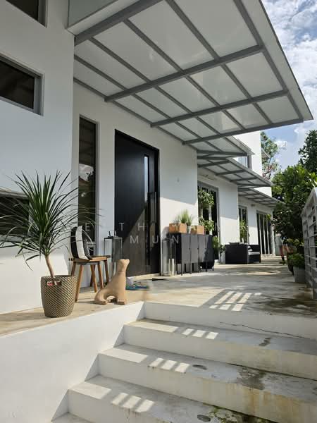 Beautiful D10 Kingsmead Detached for Rent, Kingsmead Road, 7 Bedrooms, 6,000 sqft, Detached House For Rent, by Keith Yong Mun, 500095085 - Exterior - PropertyGuru.com.sg