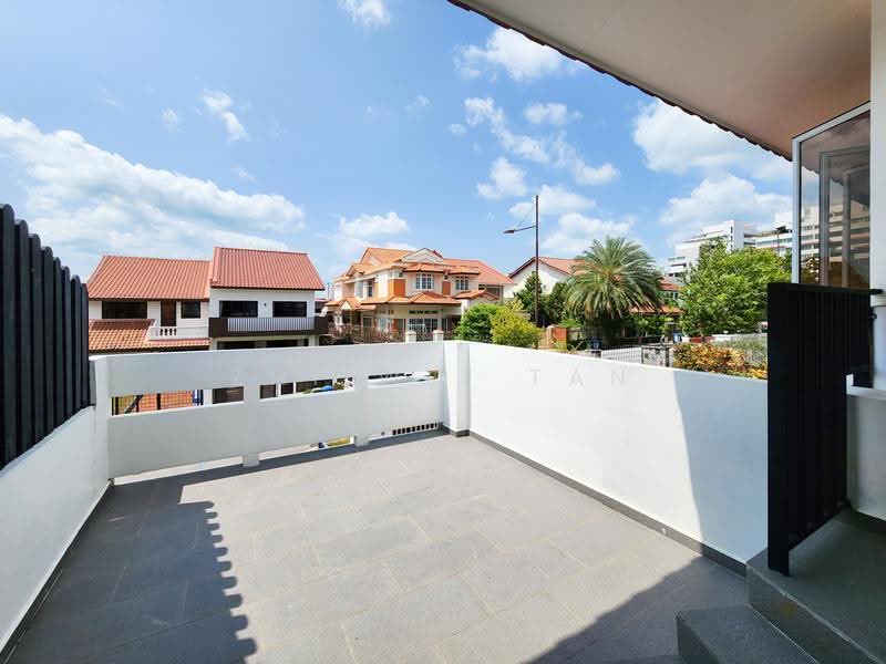 Brand New A&A Freehold Semi-D. Move In Immediately, Bedok / Upper East Coast, 5 Bedrooms, 2,800 sqft, Semi-Detached House For Sale, by Zhi Wei Tan, 500095100 - Exterior - PropertyGuru.com.sg