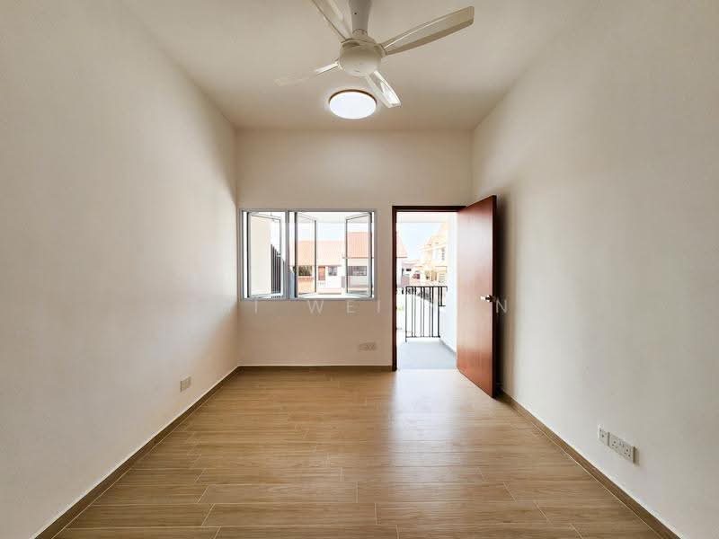 Brand New A&A Freehold Semi-D. Move In Immediately, Bedok / Upper East Coast, 5 Bedrooms, 2,800 sqft, Semi-Detached House For Sale, by Zhi Wei Tan, 500095100 - Interior - PropertyGuru.com.sg