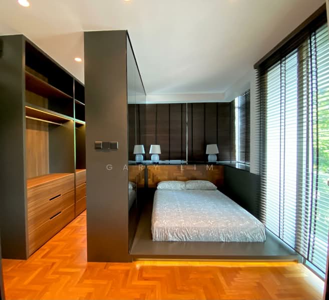 Cairnhill Crest, 2 Cairnhill Circle, 2 Bedrooms, 1,206 sqft, Condominium For Rent, by Gary Lim, 500095123 - Bedroom - PropertyGuru.com.sg