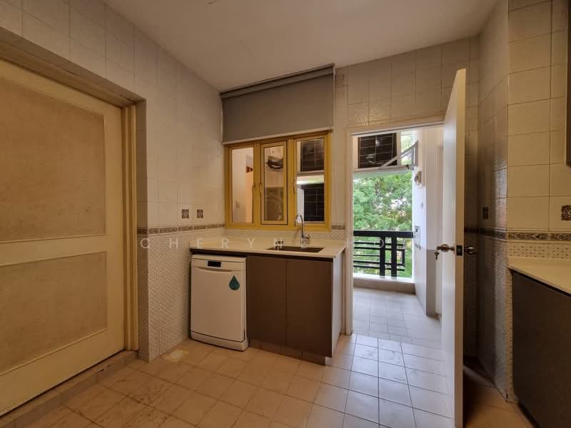 Orange Regency, 101 Fernhill Road, 4 Bedrooms, 2,433 sqft, Apartment For Rent, by Cheryne Hoo, 500095132 - Kitchen - PropertyGuru.com.sg