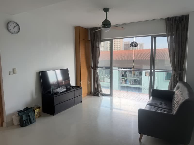 Esta Ruby, 500 Guillimard Road, 2 Bedrooms, 958 sqft, Condominium For Sale, by Alfred Tan, 500095162 - Living Room - PropertyGuru.com.sg