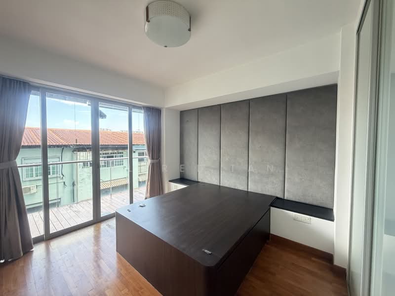 Esta Ruby, 500 Guillimard Road, 2 Bedrooms, 958 sqft, Condominium For Sale, by Alfred Tan, 500095162 - Master Bedroom - PropertyGuru.com.sg