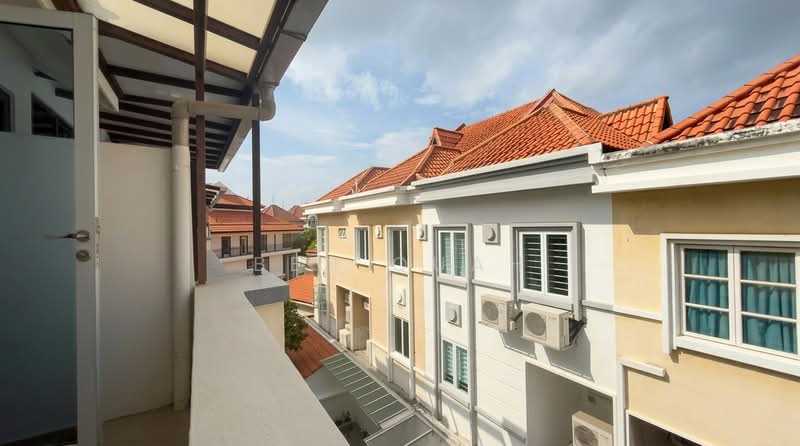 Kew Gate, 1J Limau Garden, 4 Bedrooms, 2,260 sqft, Cluster House For Rent, by Ben Quah, 500095182 - Exterior - PropertyGuru.com.sg