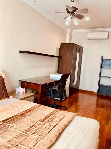 20 Lorong 104 Changi, , Room Rental, 120 sqft, Terraced House For Rent, by Zheng Ronghua 郑荣华, 500095186 - Bedroom - PropertyGuru.com.sg