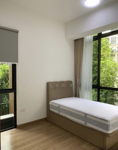 Sunstone Hill, 250N Pasir Panjang Road, 2 Bedrooms, 893 sqft, Apartment For Rent, by Tan Bee Tin Alice, 500095199 - Bedroom - PropertyGuru.com.sg