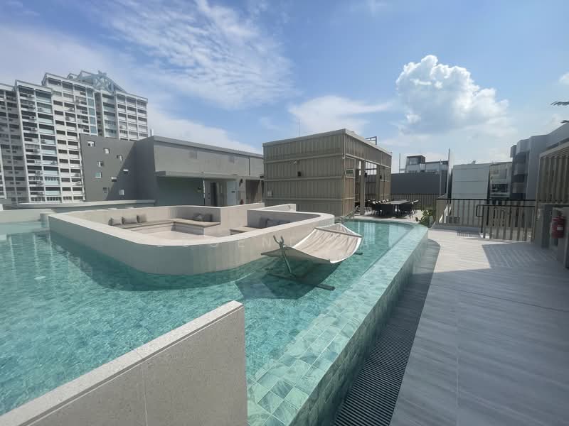 Mori, 223 Guillemard Road, 2 Bedrooms, 710 sqft, Condominium For Rent, by Eugene Tay, 500095238 - Pool - PropertyGuru.com.sg