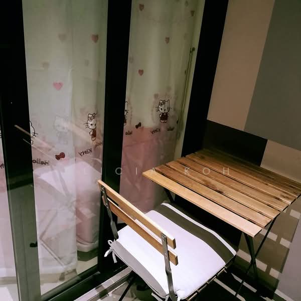 Qube Suites, 24 Jalan Punai, 2 Bedrooms, 431 sqft, Condominium For Sale, by Alicia Koh, 500095243 - Balcony - PropertyGuru.com.sg