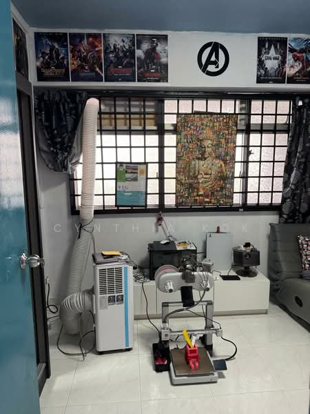 743 Woodlands Circle HDB Flat For Sale at S$ 538,000 | PropertyGuru Singapore - Living Room