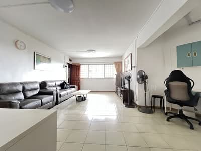 For Rent - 312 Jurong East Street 32