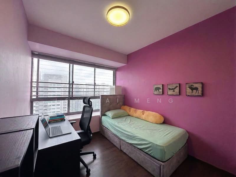 139B Lorong 1A Toa Payoh HDB Flat For Sale at S$ 1,588,000 | PropertyGuru Singapore - Bedroom