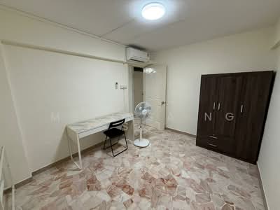 For Rent - 233 Jurong East Street 21