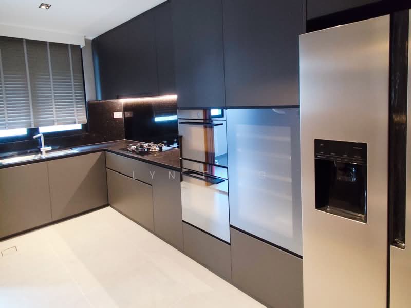 Novena MRT 🏆Balestier Road ⭐Hong Wen School Brand New 5-Sty Inter-Terrace Lift & Attic & Mezzanine, Boon Teck Road, 5 Bedrooms, 1,443 sqft, Terraced House For Sale, by Lyn Feng, 500095276 - Kitchen - PropertyGuru.com.sg