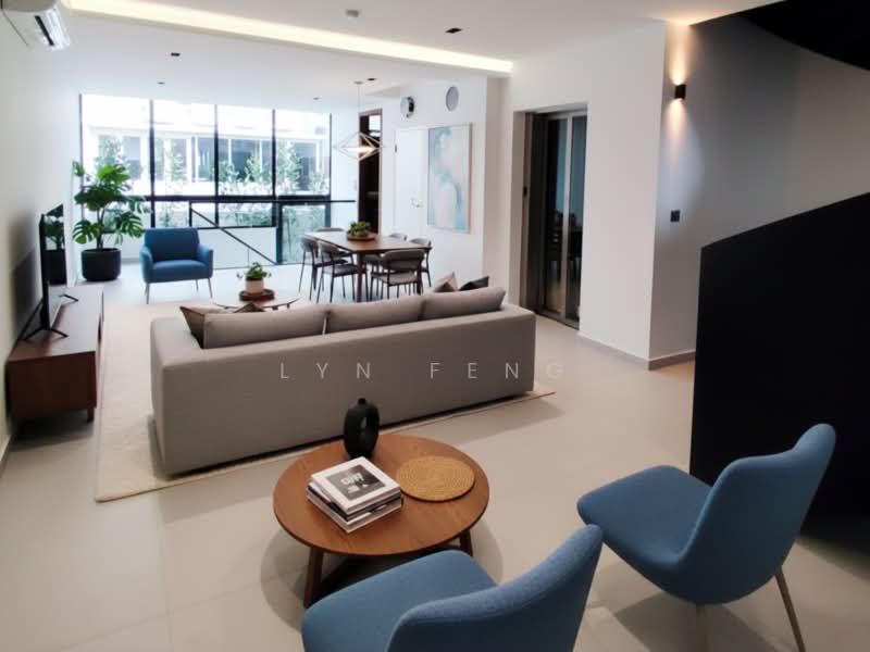 Novena MRT 🏆Balestier Road ⭐Hong Wen School Brand New 5-Sty Inter-Terrace Lift & Attic & Mezzanine, Boon Teck Road, 5 Bedrooms, 1,443 sqft, Terraced House For Sale, by Lyn Feng, 500095276 - Living Room - PropertyGuru.com.sg