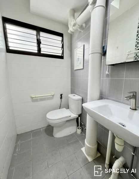 138 Tampines Street 11 HDB Flat For Sale at S$ 1,099,999 | PropertyGuru Singapore - Bathroom