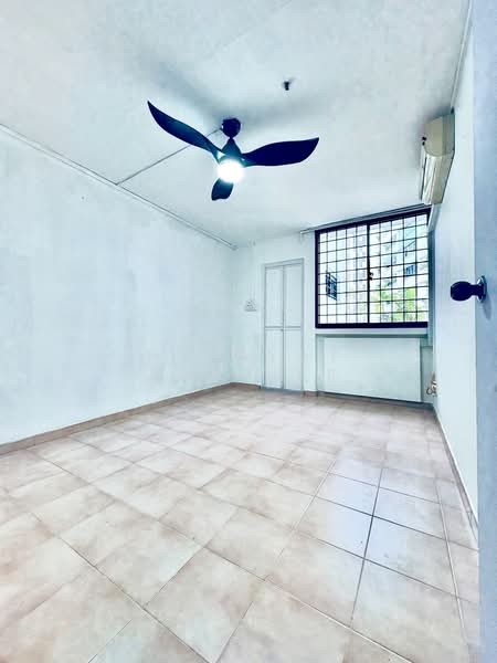 251 Yishun Ring Road HDB Flat For Sale at S$ 460,000 | PropertyGuru Singapore - Interior