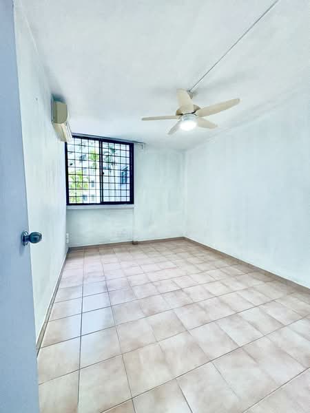 251 Yishun Ring Road HDB Flat For Sale at S$ 460,000 | PropertyGuru Singapore - Interior