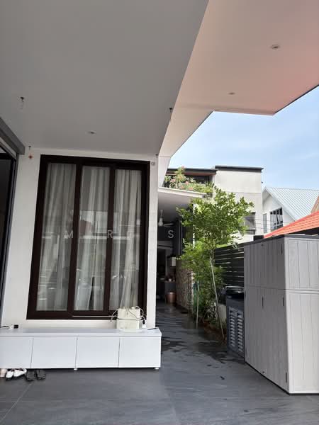 Braemar Drive Corner Terrace Corner Terrace For Sale at S$ 5,800,000 | PropertyGuru Singapore - Exterior