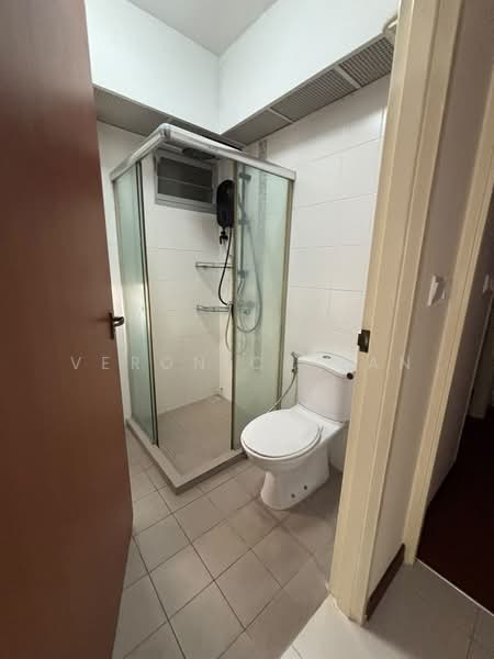 454 Yishun Street 41, 454 Yishun Street 41, Room Rental, 200 sqft, HDB Flat For Rent, by Veronica Tan, 500095307 - Bathroom - PropertyGuru.com.sg