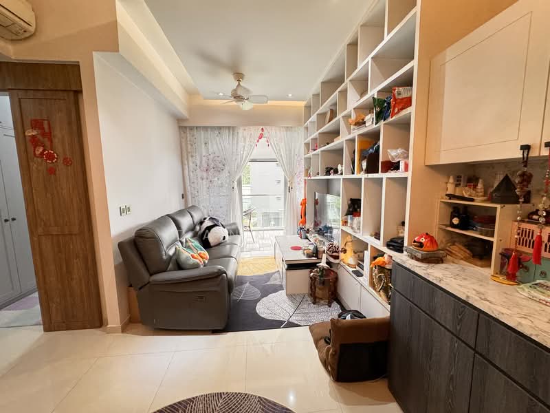 Hills TwoOne Condominium For Sale at S$ 1,538,000 | PropertyGuru Singapore - Living Room