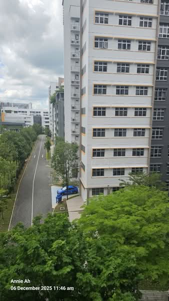 694C Woodlands Drive 62 HDB Flat For Sale at S$ 745,000 | PropertyGuru Singapore - Exterior