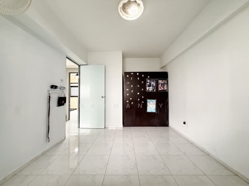 661C Jurong West Street 64 HDB Flat For Sale at S$ 600,000 | PropertyGuru Singapore - Interior