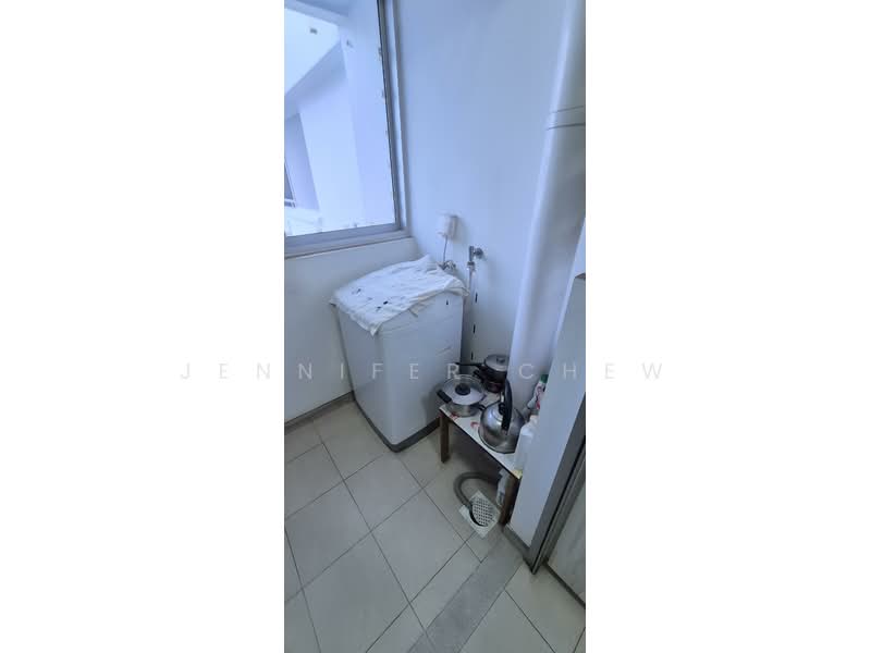443D Bukit Batok West Avenue 8, 443D Bukit Batok West Avenue 8, 2 Bedrooms, 67 sqft, HDB Flat For Sale, by Jennifer Chew, 500095357 - Wash Area - PropertyGuru.com.sg