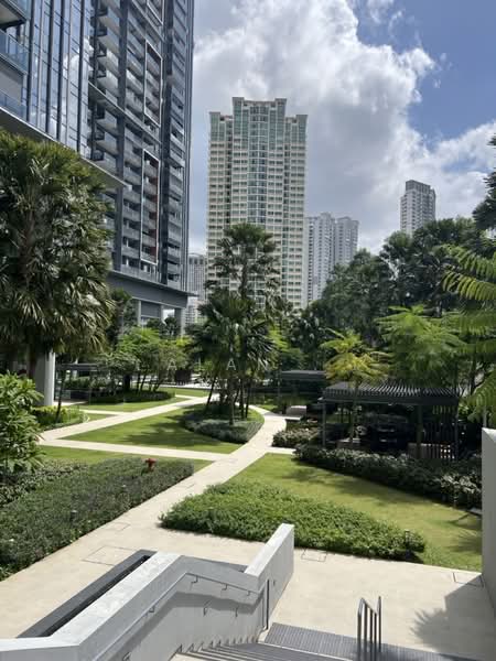 Stirling Residences Condominium For Sale at S$ 2,600,000 | PropertyGuru Singapore - Exterior
