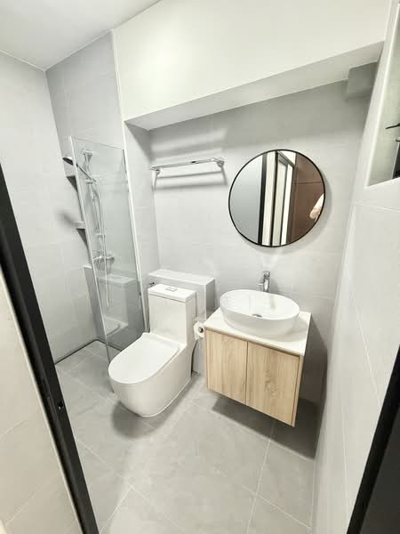 546 Serangoon North Avenue 3, 546 Serangoon North Avenue 3, Room Rental, 126 sqft, HDB Flat For Rent, by Zan Sim (沈瓒延), 500095376 - Bathroom - PropertyGuru.com.sg