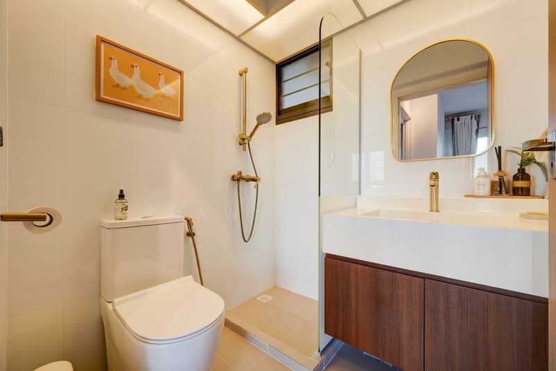 96 Dawson Road HDB Flat For Sale at S$ 930,000 | PropertyGuru Singapore - Bathroom