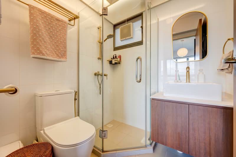 96 Dawson Road HDB Flat For Sale at S$ 930,000 | PropertyGuru Singapore - Bathroom