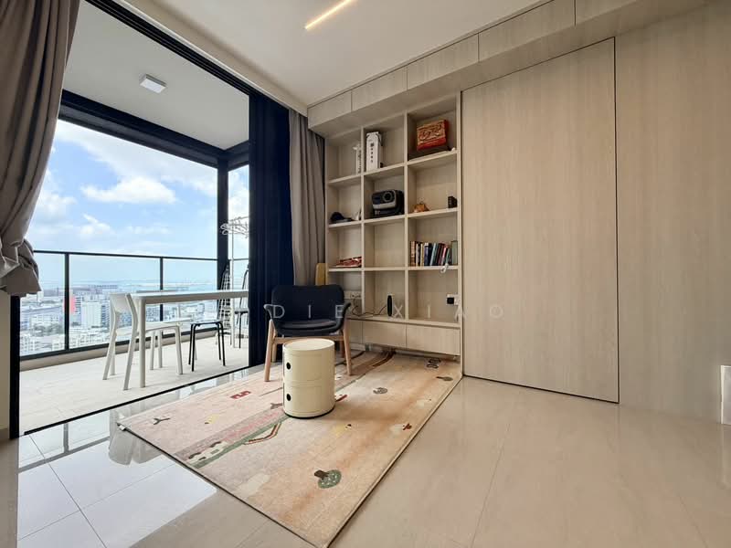 Whistler Grand, 107 West Coast Vale, 2 Bedrooms, 603 sqft, Condominium For Rent, by Eddie Xiao, 500095399 - Balcony - PropertyGuru.com.sg