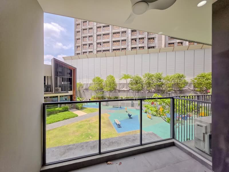Affinity At Serangoon, 20 Serangoon North Avenue 1, 2 Bedrooms, 624 sqft, Condominium For Rent, by Louis Kwek, 500095403 - Balcony - PropertyGuru.com.sg