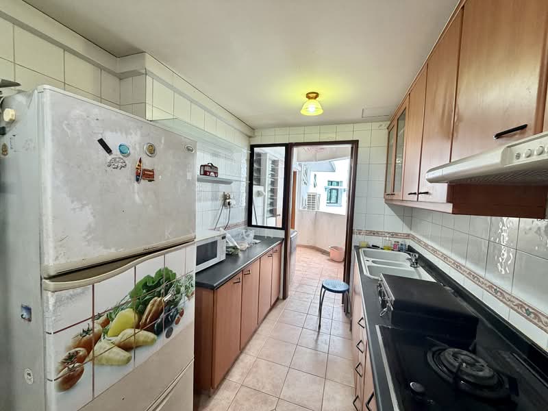 Eastvale, 33 Pasir Ris Drive 3, 3 Bedrooms, 1,195 sqft, Condominium For Rent, by Kyean Lim, 500095404 - Kitchen - PropertyGuru.com.sg