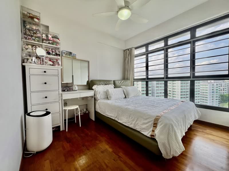 347A Yishun Avenue 11 HDB Flat For Sale at S$ 848,000 | PropertyGuru Singapore - Bedroom