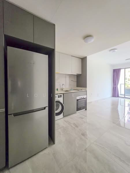 Affinity At Serangoon Condominium For Sale at S$ 1,050,000 | PropertyGuru Singapore - Kitchen