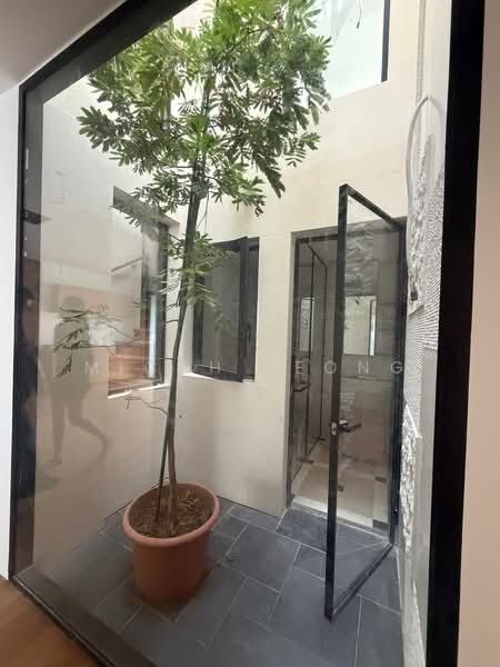 ✨LANDED ELITE✨ @ Holland Grove Drive Semi-Detached House For Sale at S$ 14,880,000 | PropertyGuru Singapore - Interior