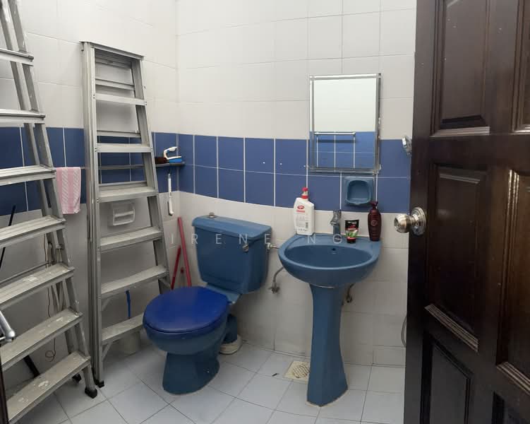 Jalan Kechot Corner Terrace For Sale at S$ 5,600,000 | PropertyGuru Singapore - Bathroom