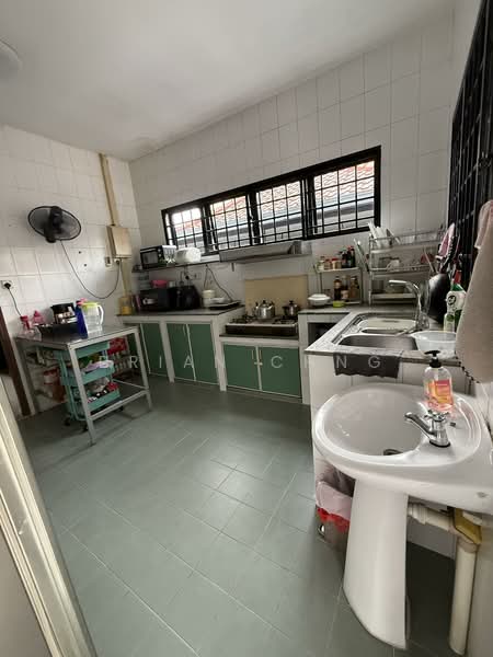 Serangoon Garden Way, , 5 Bedrooms, 2,400 sqft, Semi-Detached House For Rent, by Brian Chng, 500095431 - Kitchen - PropertyGuru.com.sg