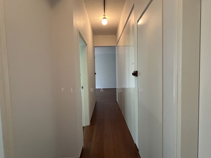 Buona Vista Gardens Condominium For Sale at S$ 2,120,000 | PropertyGuru Singapore - Corridor