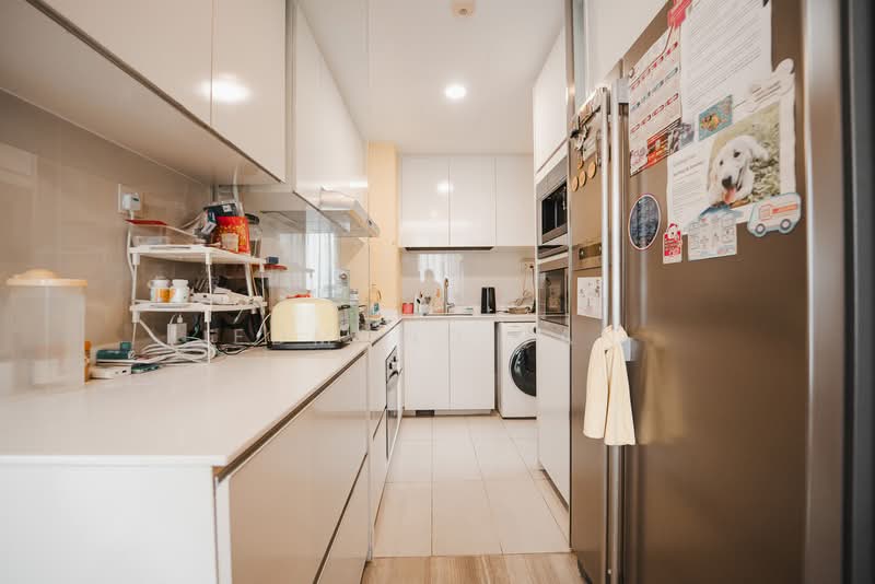 eCO Condominium For Sale at S$ 2,308,000 | PropertyGuru Singapore - Kitchen